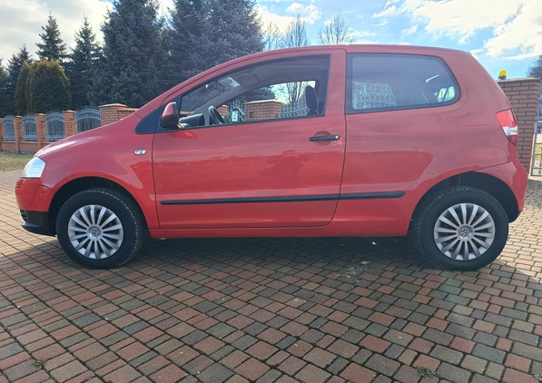 Volkswagen Fox cena 7999 przebieg: 145611, rok produkcji 2005 z Staszów małe 326